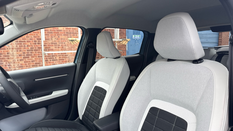 Citroen C3 83kW Max 44kWh 5dr Auto Electric Hatchback